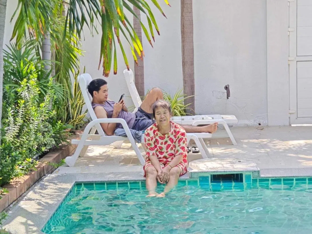 บ้าน MN พูลวิลล่าจอมเทียน